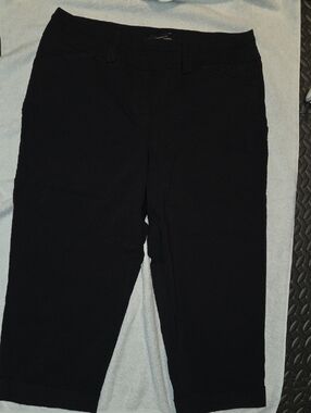 Penningtons Black Stretch Capri Chinos